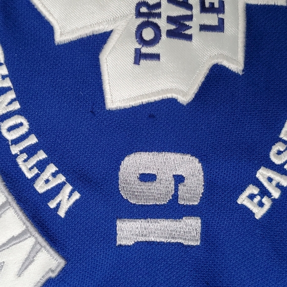 Toddler Toronto Maple Leafs Jersey - Picture 2 of 12